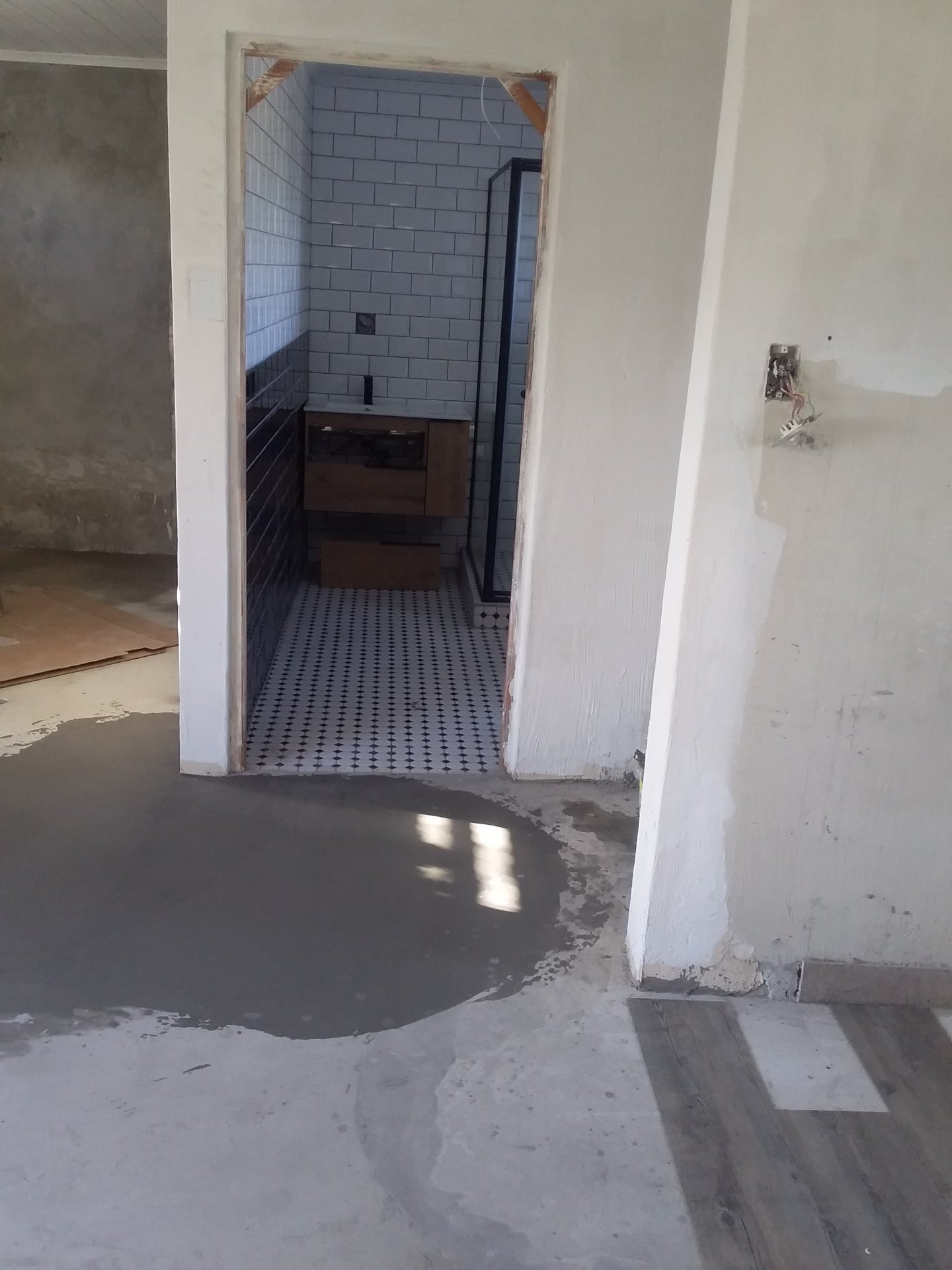 Screed & prep
