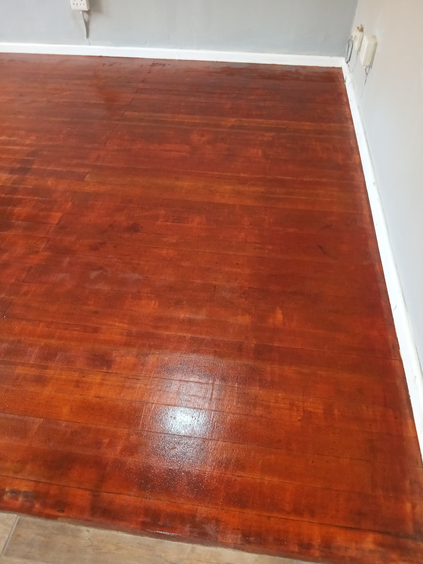 Parquet refinished