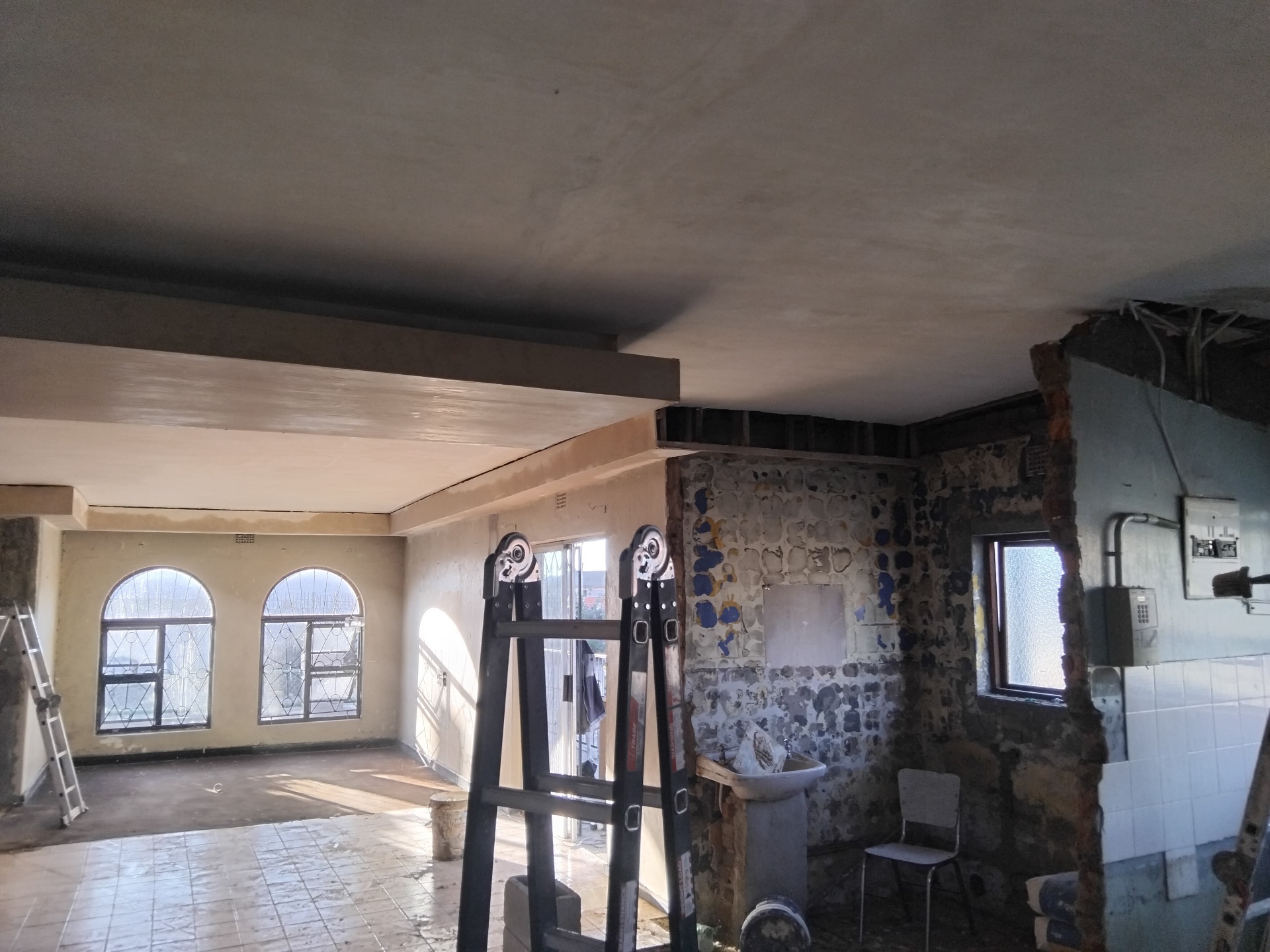 Open-plan strip-out